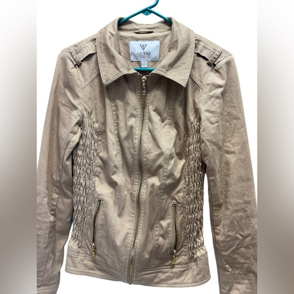 Guess brown Utility Jacket with Collared Neckline and Fitted Silhouette - Picture 5 of 16